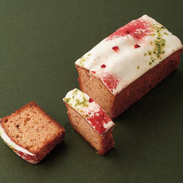 ア・ラ・カンパーニュ　イチゴのパウンドケーキ