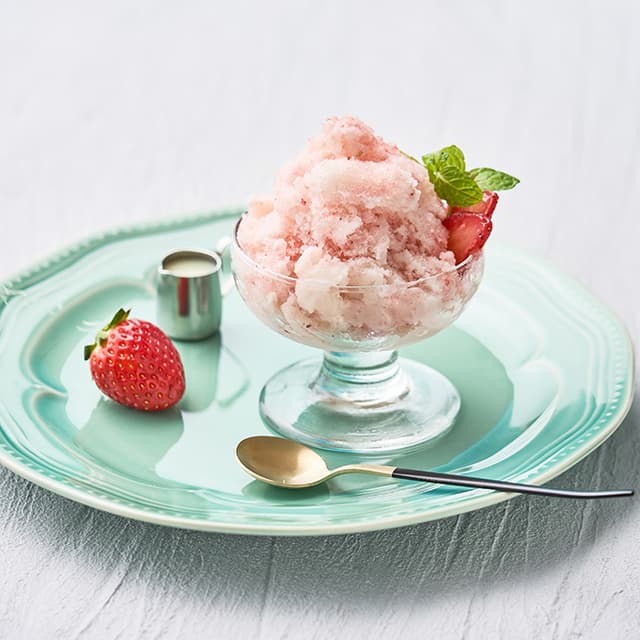 吉野の本葛いちご氷　Ｓｈａｒｕｒｕ