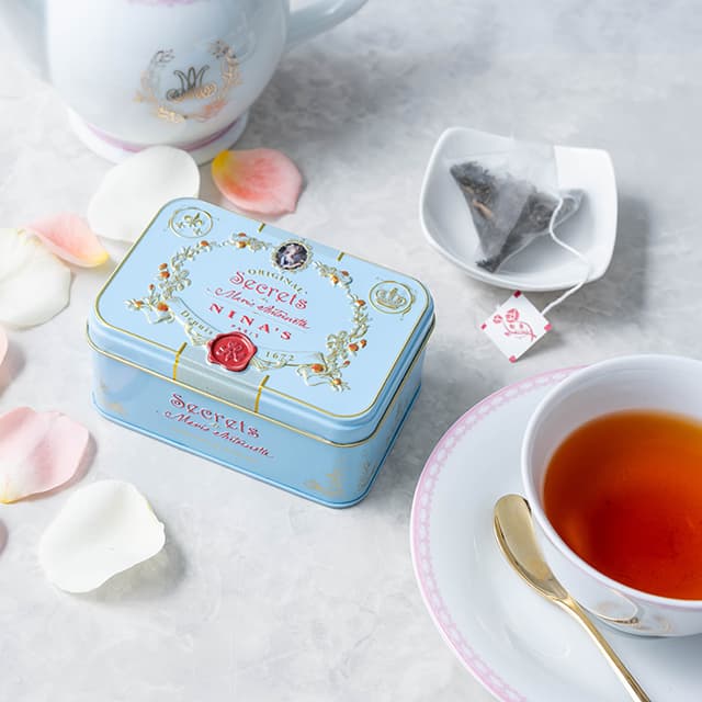 ＮＩＮＡ’Ｓ　ＭＡＲＩＥ−ＡＮＴＯＩＮＥＴＴＥ　ダージリン　ティーバッグ缶